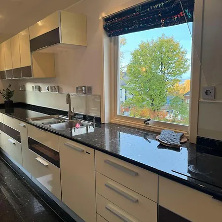 North 5 Apartment *
